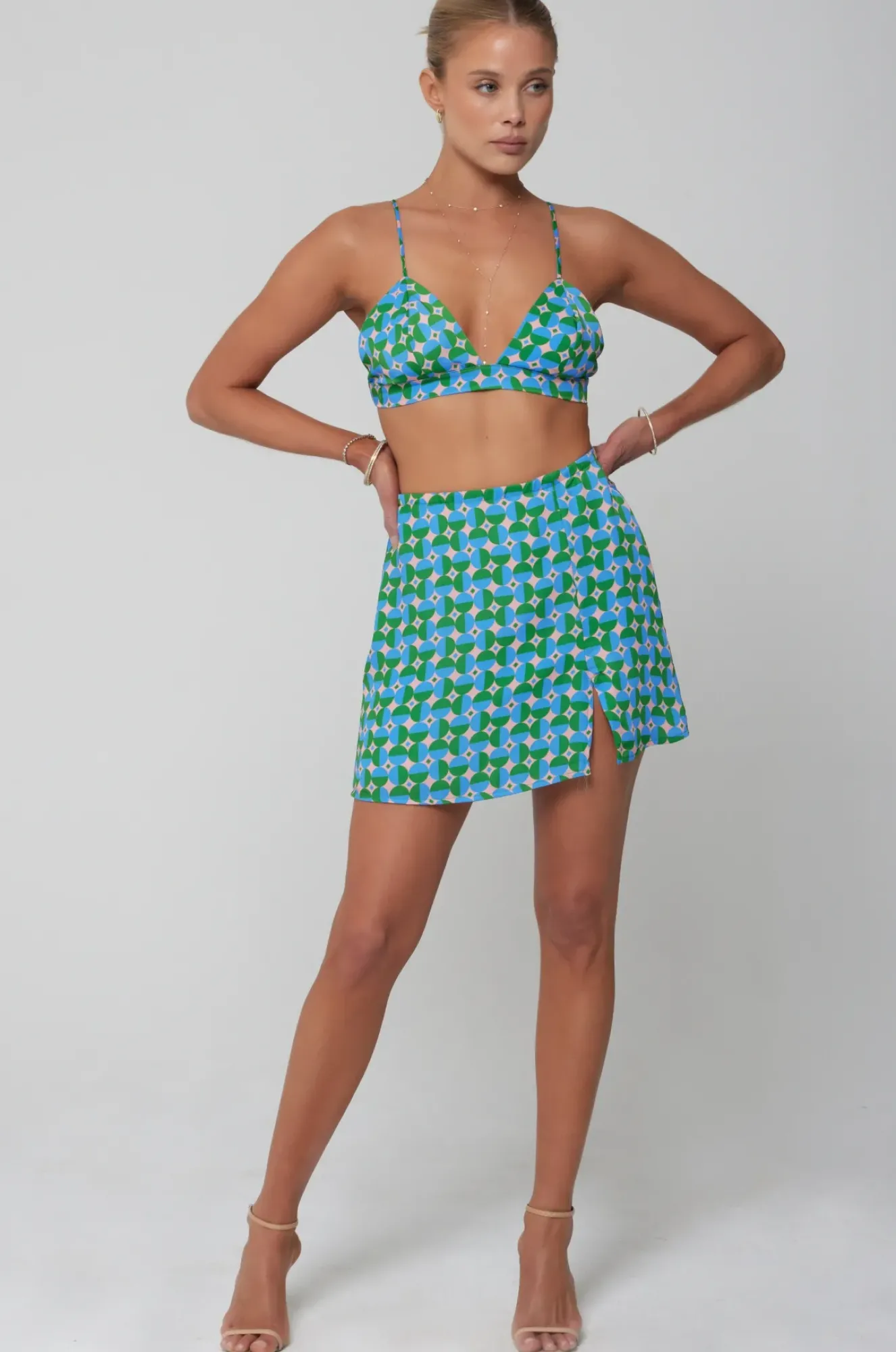 RESA Kenzie Skirt In Oasis Hot